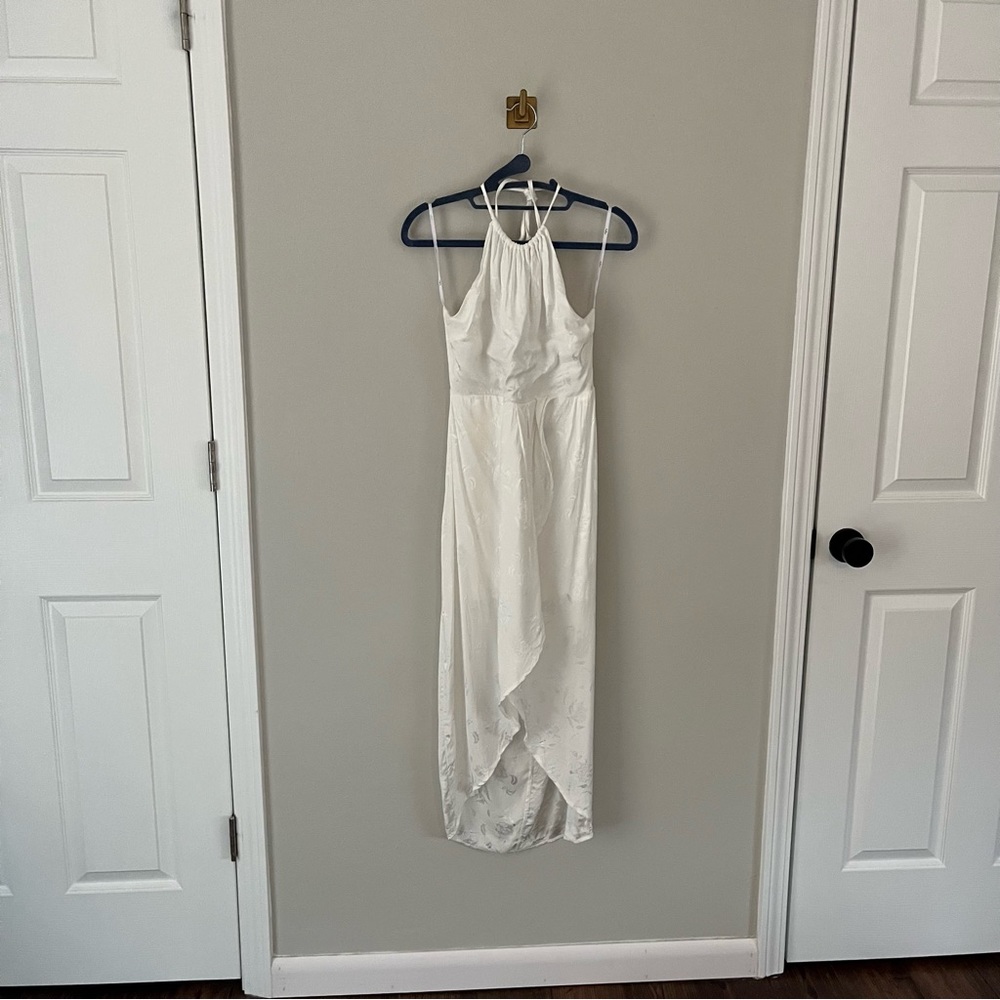 Lulus Remarkable Moments White Floral Jacquard Satin Tulip Midi Dress Sz Medium - Picture 9 of 16